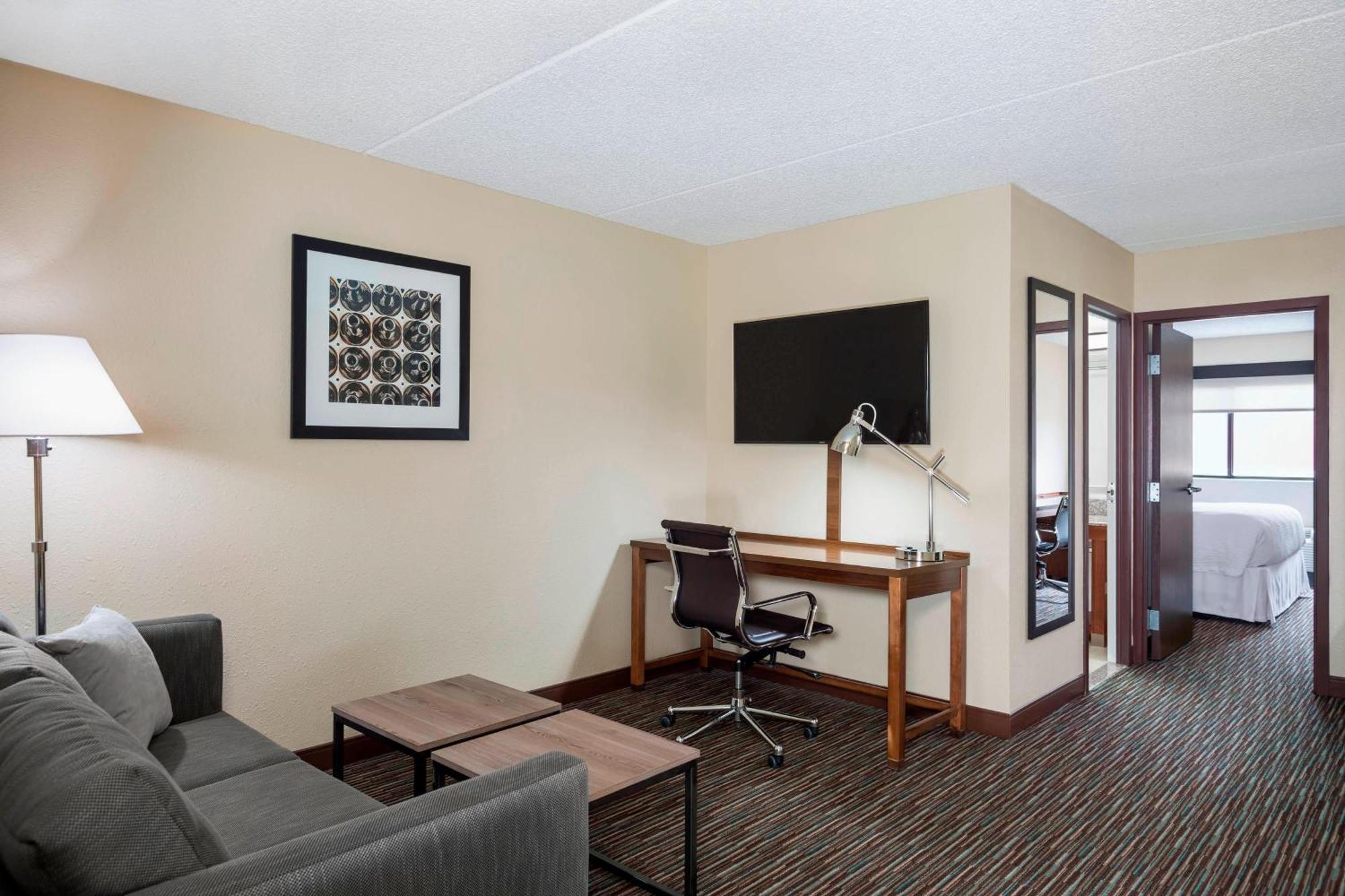 Four Points By Sheraton Milwaukee Airport Eksteriør bilde