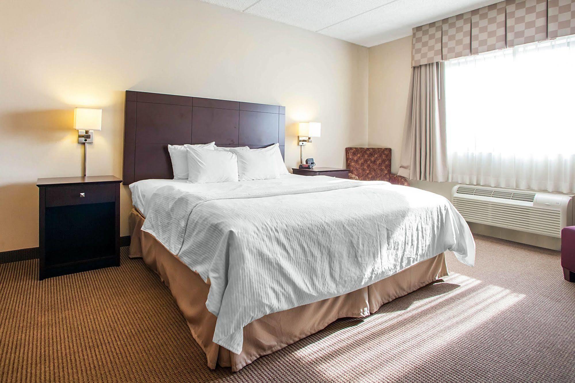 Four Points By Sheraton Milwaukee Airport Eksteriør bilde