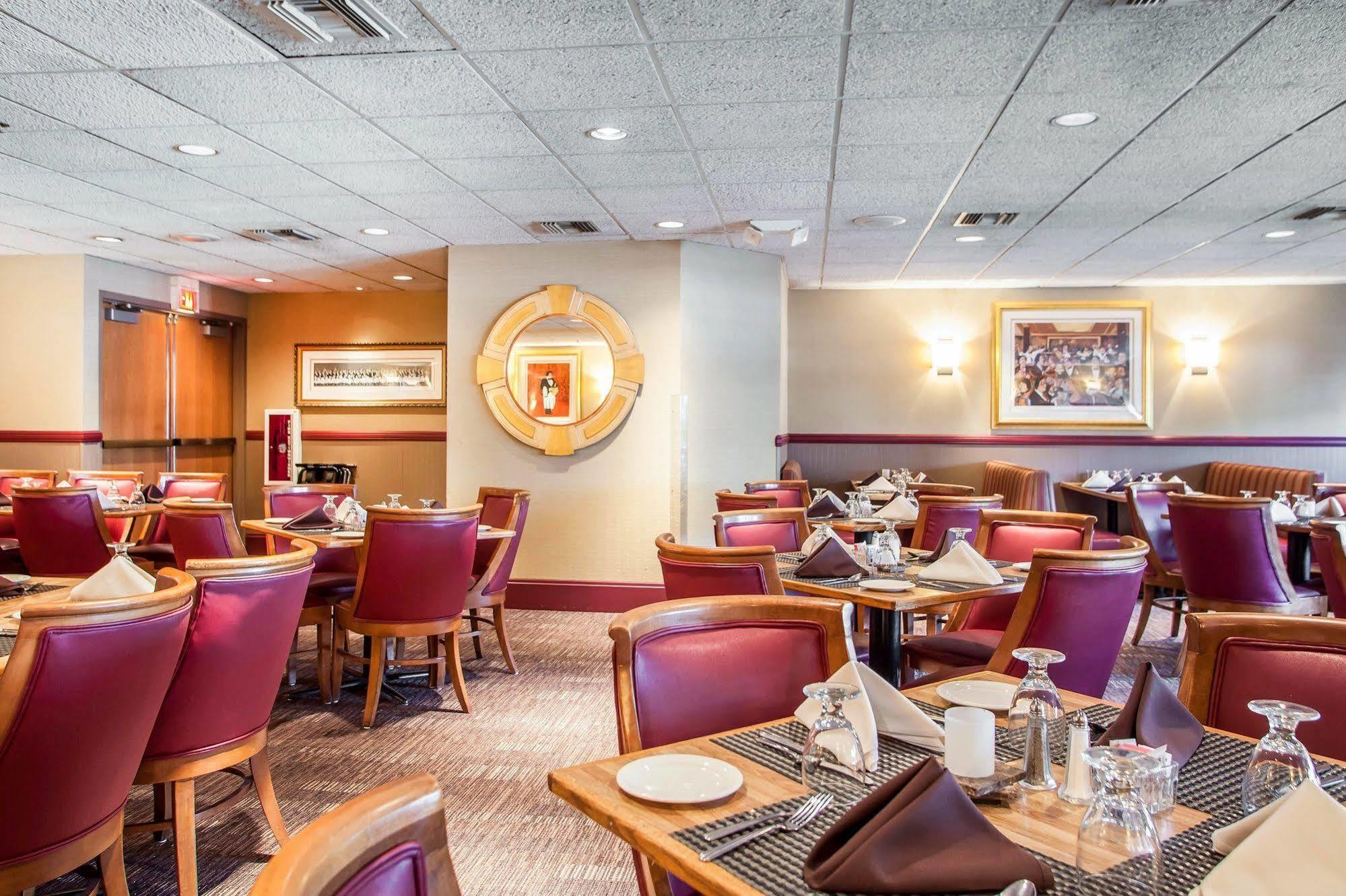 Four Points By Sheraton Milwaukee Airport Eksteriør bilde